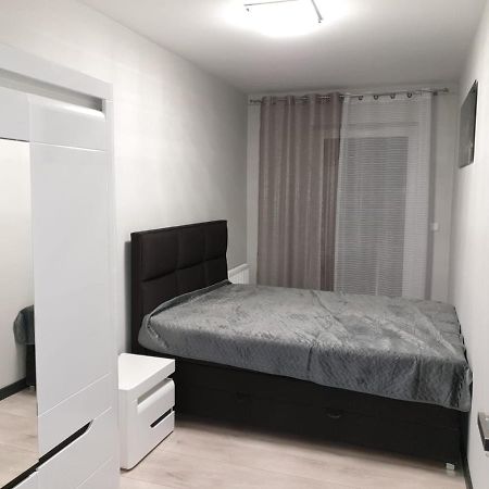 Apartament Skarbowa 1& Parking Lešno Exteriér fotografie