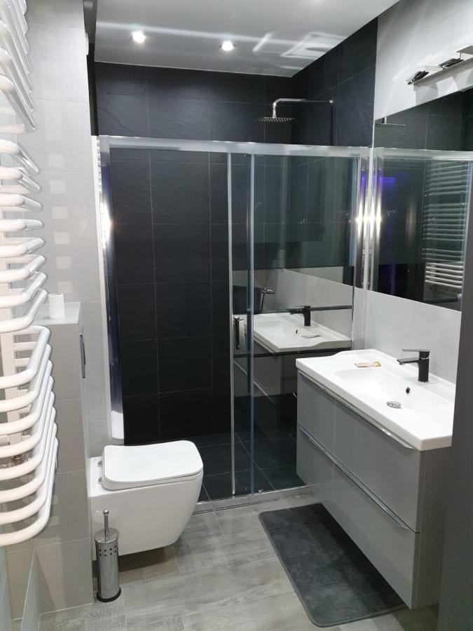 Apartament Skarbowa 1& Parking Lešno Exteriér fotografie